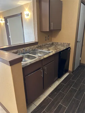 $1,300 | 10100 South Gessner Road, Unit 414, Houston, TX 77071