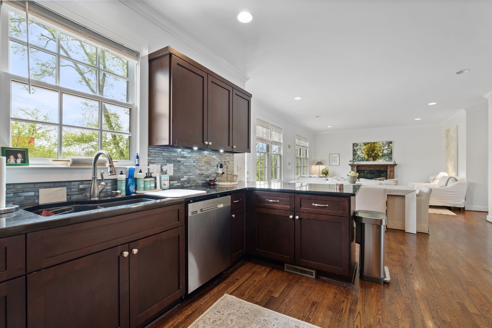 5505 Knob Road Nashville, TN 37209 - Photo 9 of 38