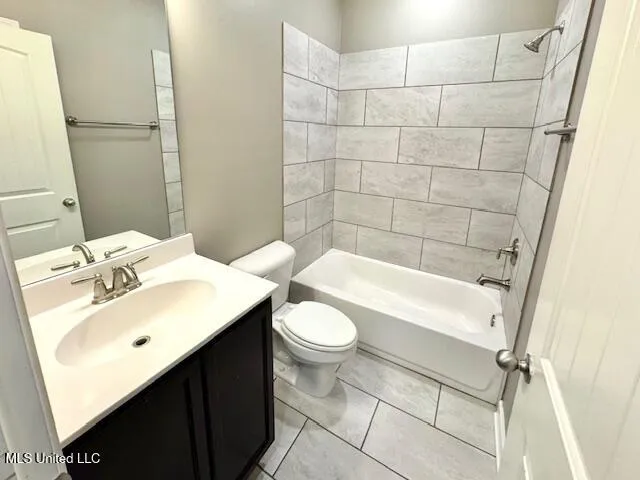 $365,000 | 4335 Davall Circle, Olive Branch, MS 38654