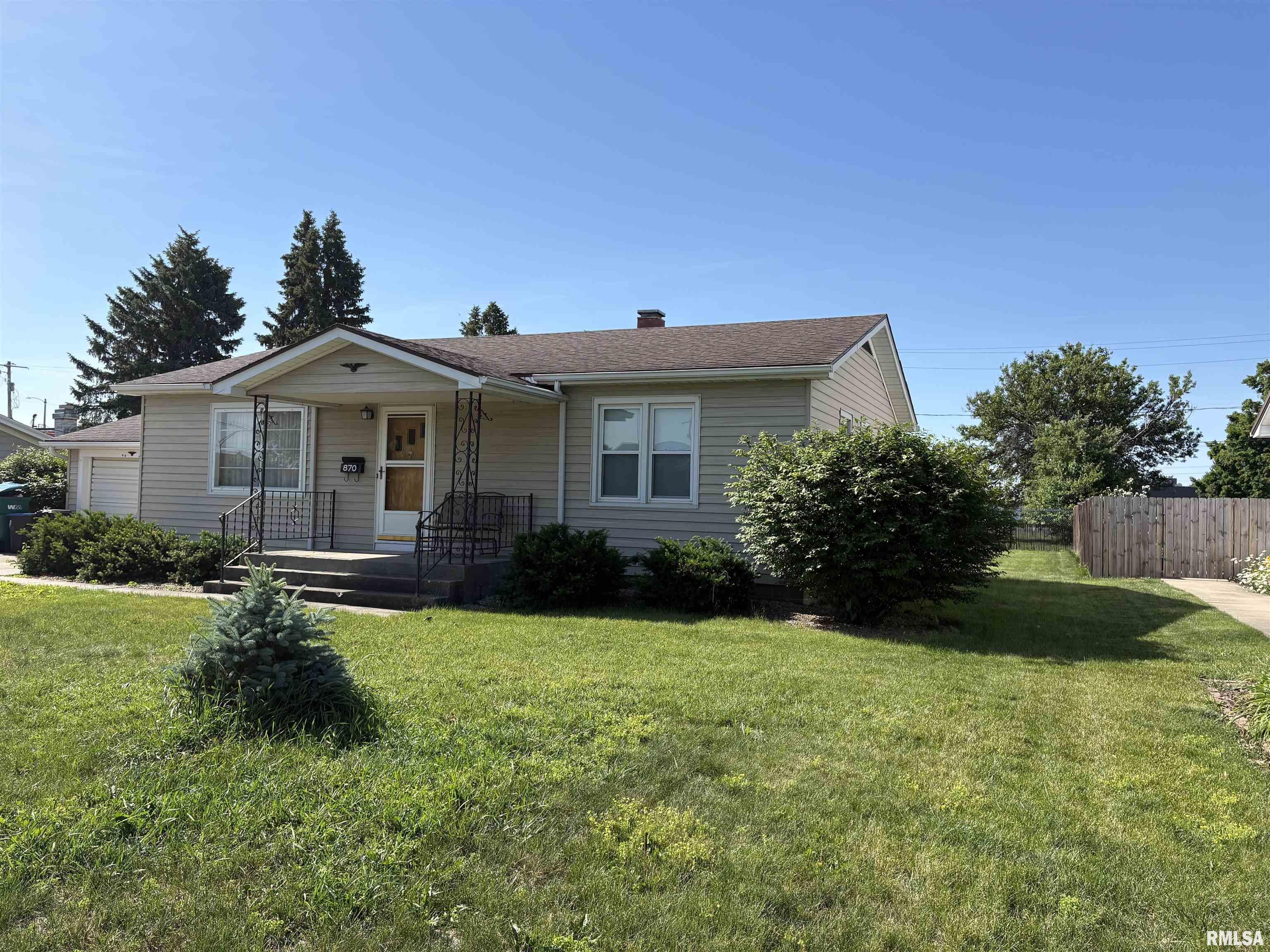 870 Park View Road Galesburg, IL 61401 - Photo 12 of 60