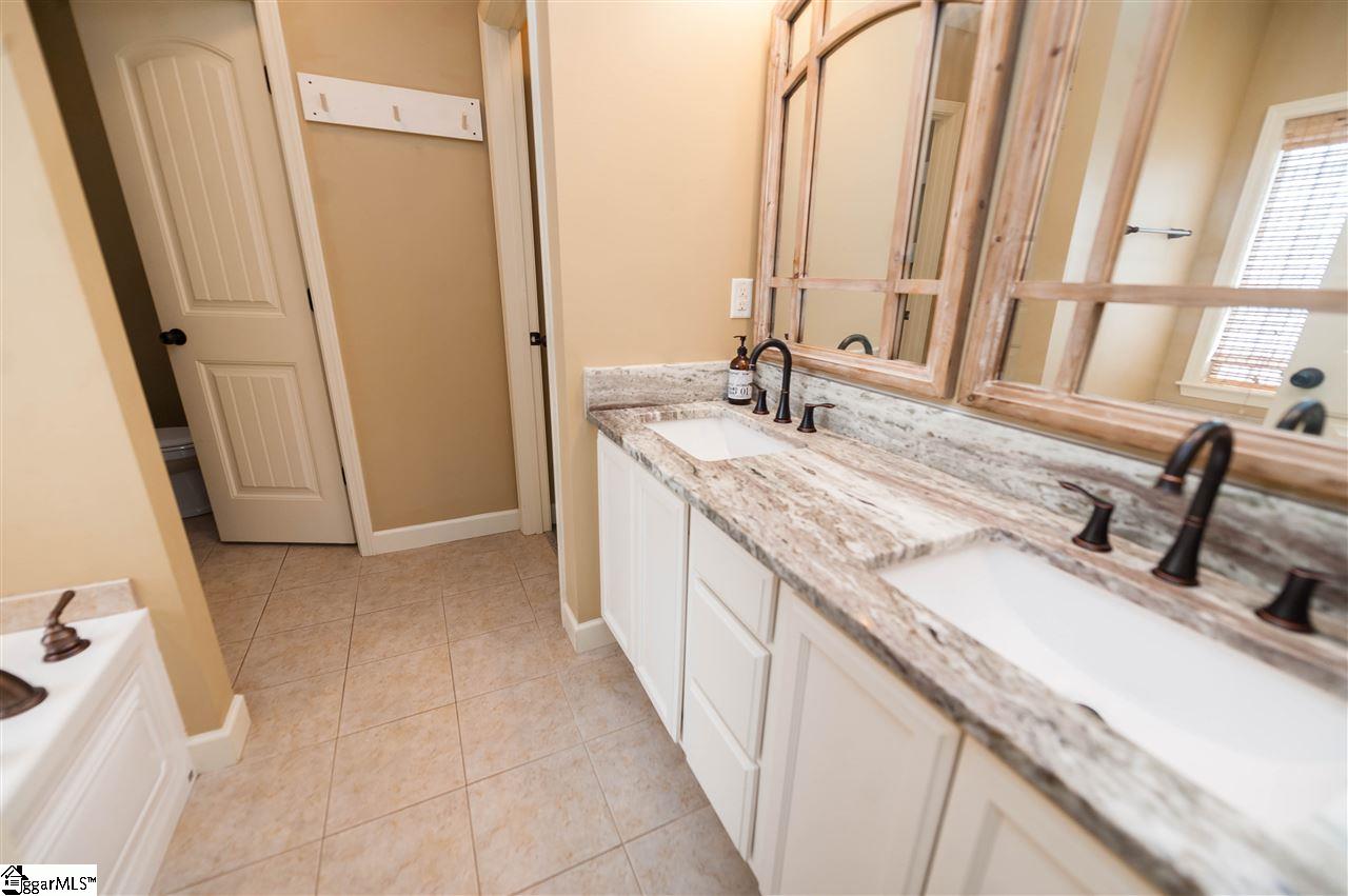 277 Bridgeport Road Boiling Springs, SC 29316 - Photo 23 of 35 Gallery Image 23