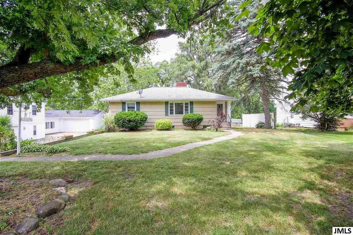 2320 Maple Drive Jackson, MI 49203 - Photo 2 of 21 Photo 2