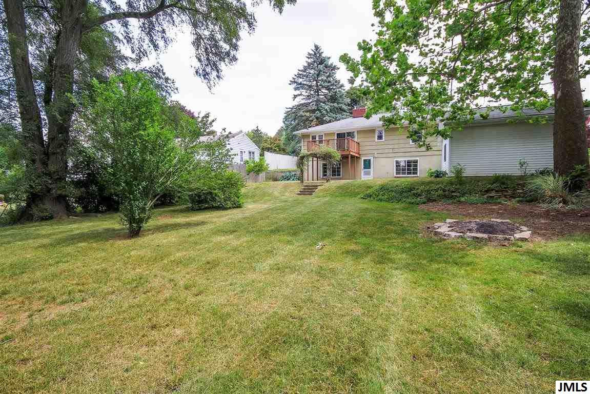 2320 Maple Drive Jackson, MI 49203 - Photo 5 of 21 Photo 5