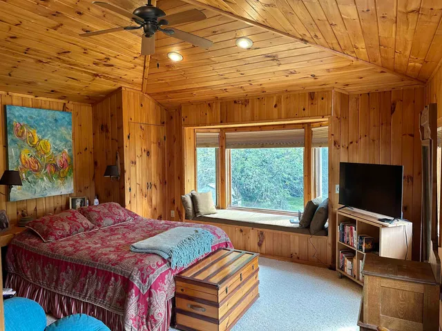 $658,800 | 1343 Blockhouse Point Road, North Hero, VT 05474