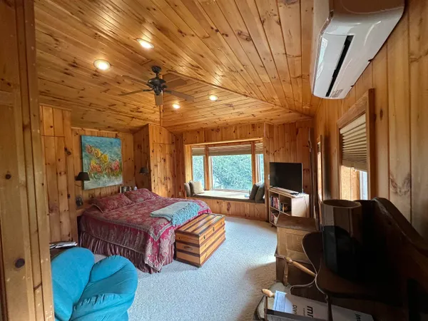 $658,800 | 1343 Blockhouse Point Road, North Hero, VT 05474