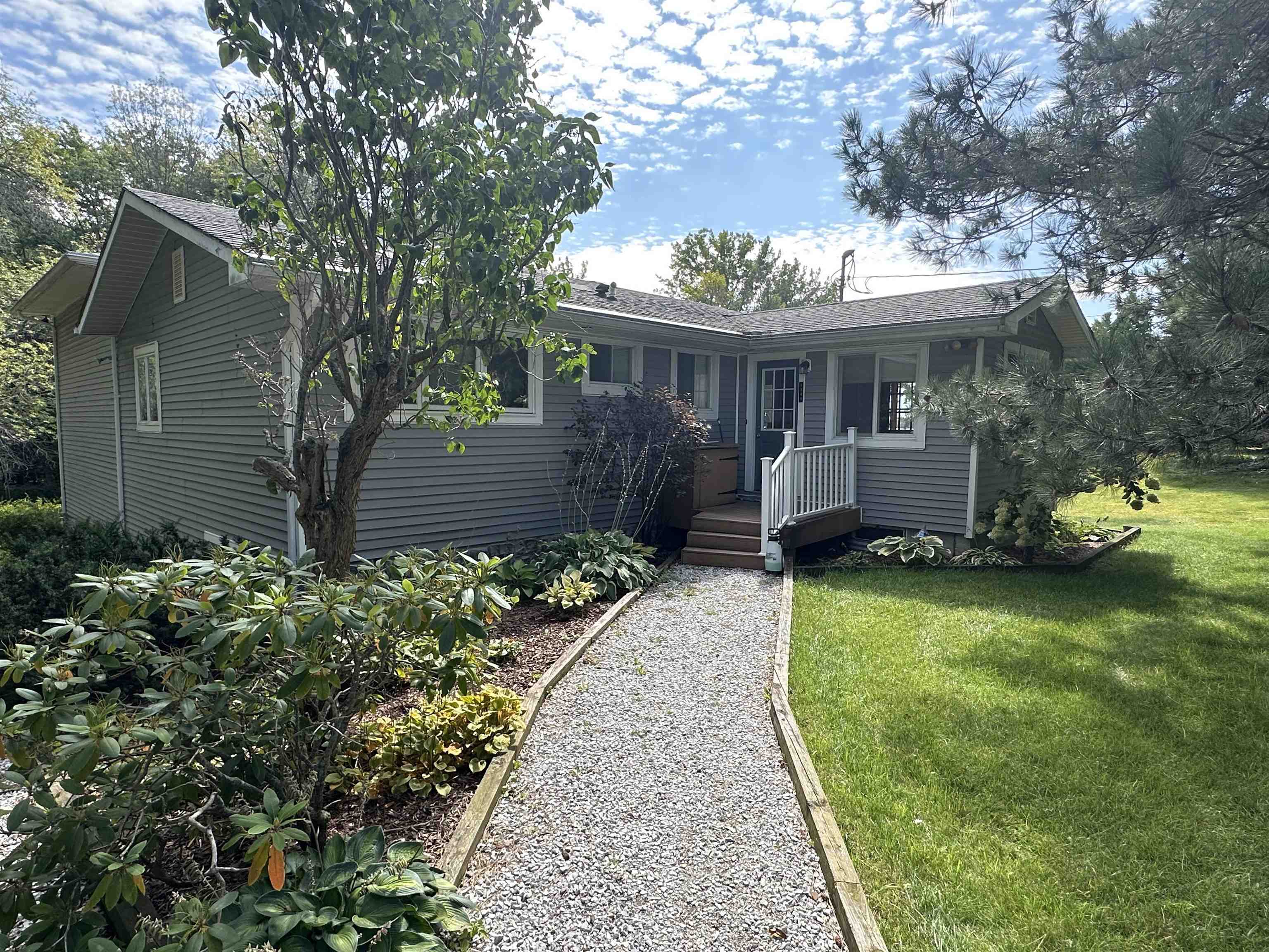 1343 Blockhouse Point Road North Hero, VT 05474 - Photo 3 of 39