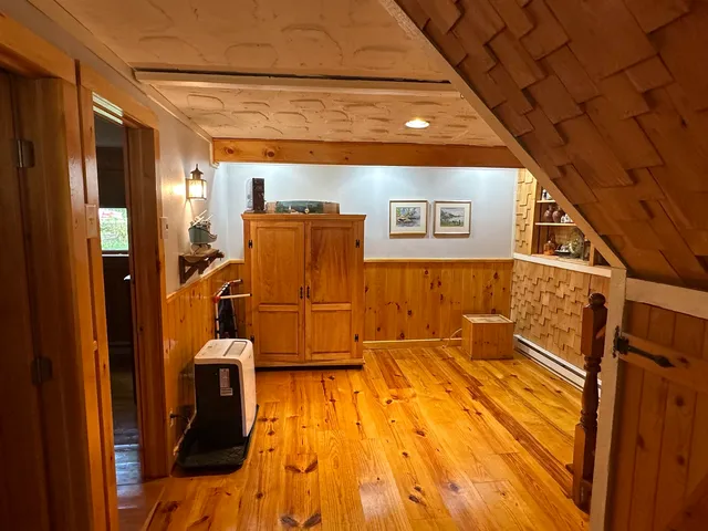 $658,800 | 1343 Blockhouse Point Road, North Hero, VT 05474