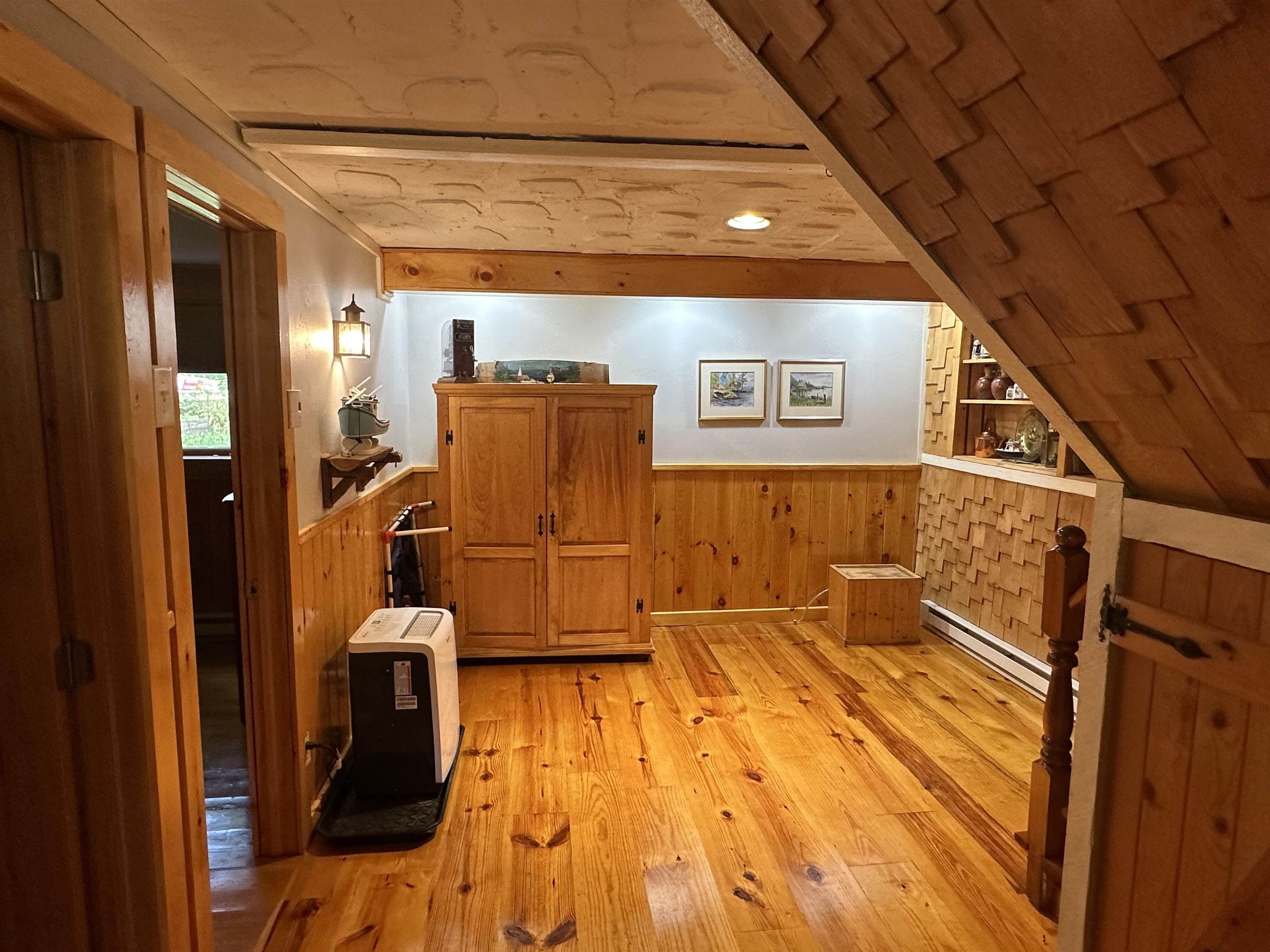 1343 Blockhouse Point Road North Hero, VT 05474 - Photo 31 of 39