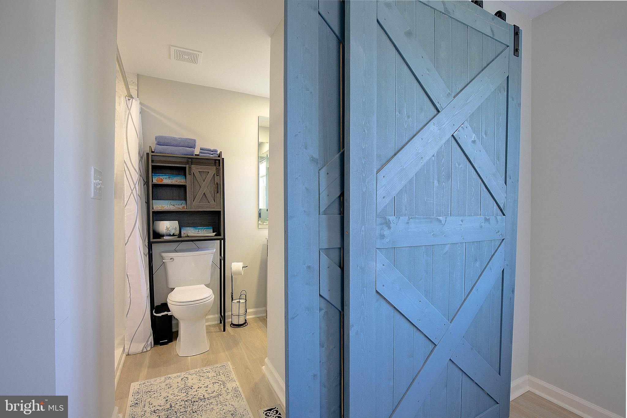 20938 Olen Mattingly Road Avenue, MD 20609 - Photo 24 of 47 a bathroom with a toilet