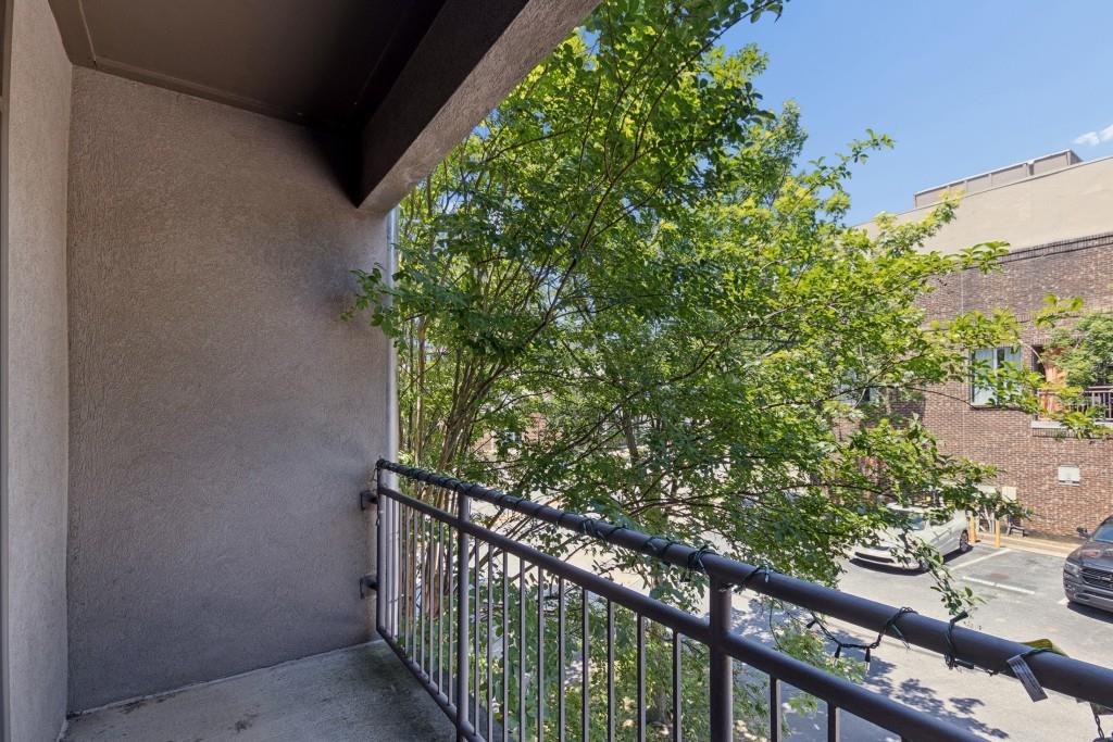 238 Walker Street Southwest, Unit 37 Atlanta, GA 30313 - Photo 12 of 29