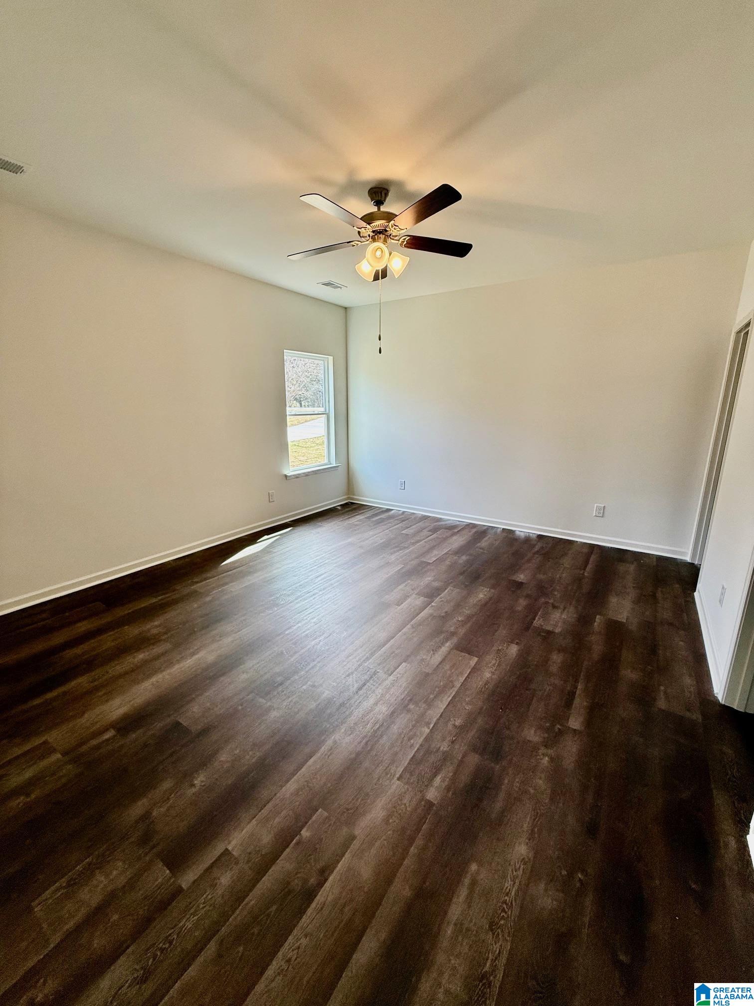 258 Chappell Street Sylacauga, AL 35151 - Photo 10 of 17