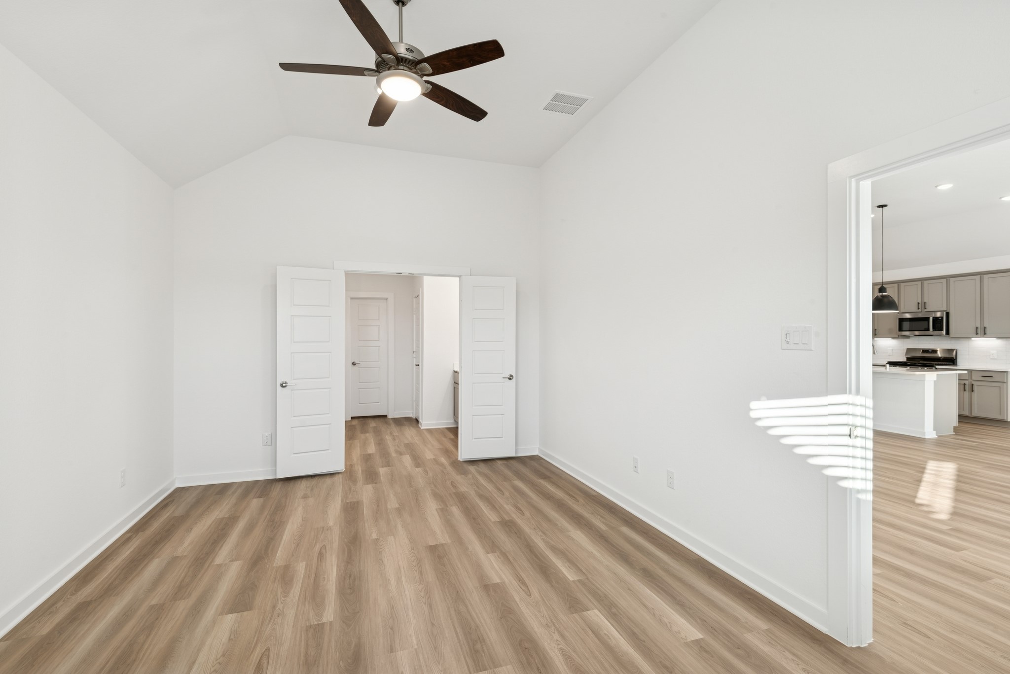 32107 Morning Luster Court Fulshear, TX 77441 - Photo 8 of 41