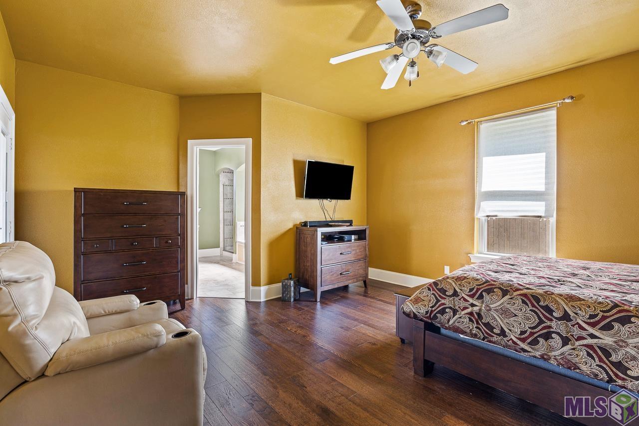 12221 Hampton Village Avenue Baton Rouge, LA 70818 - Photo 11 of 23