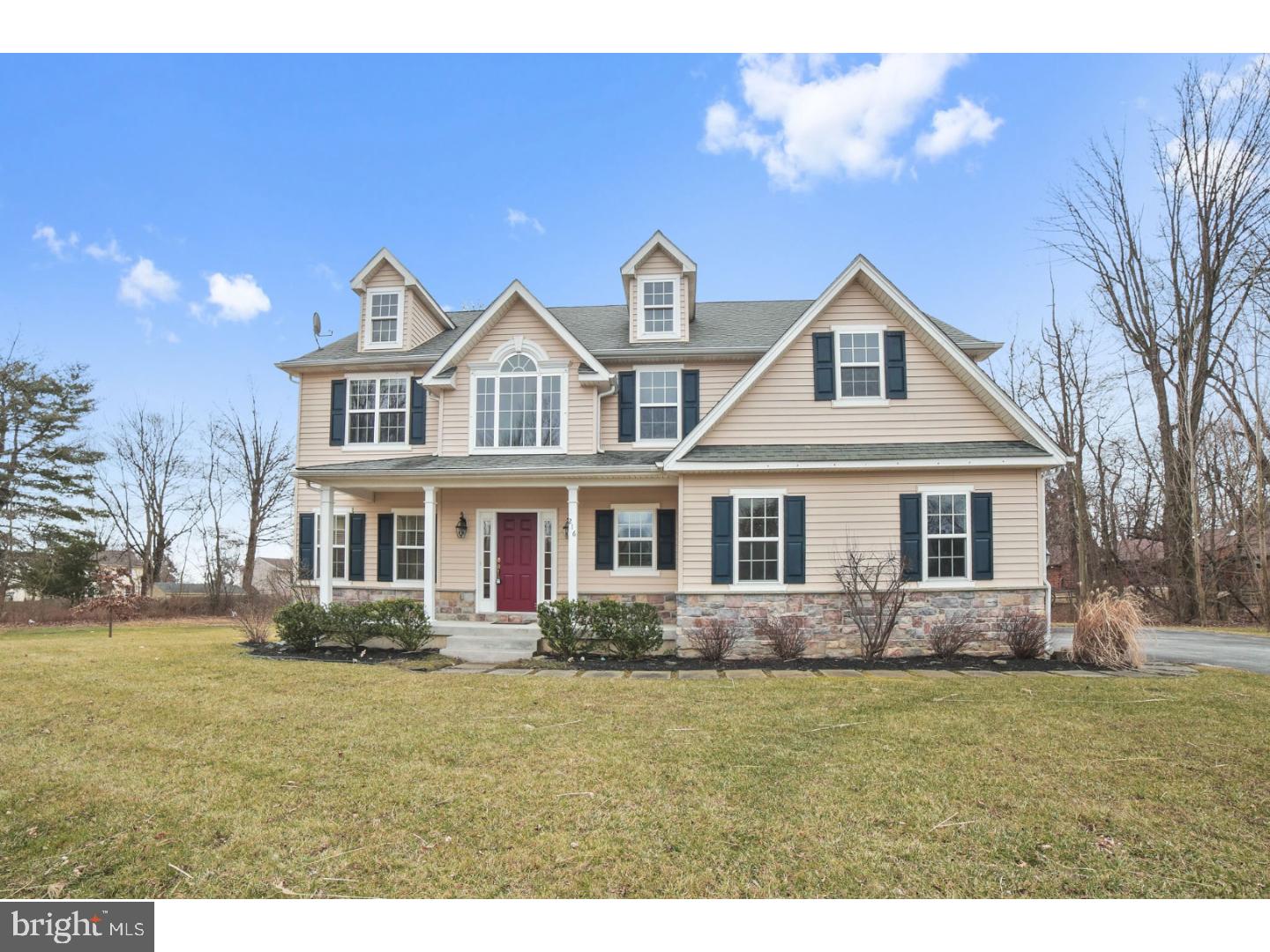 216 Middletown Road Media, PA 19063 - Photo 2 of 25