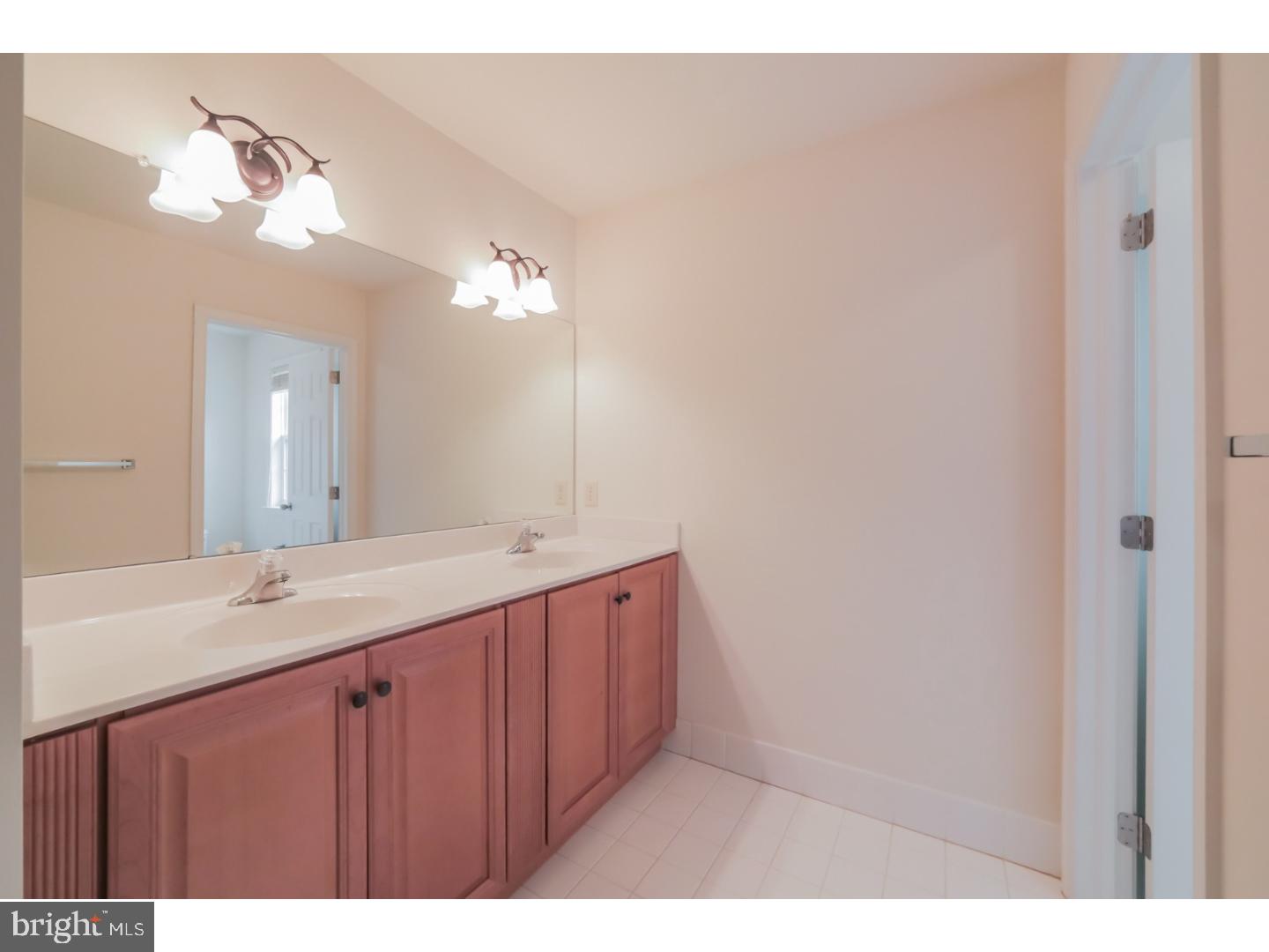 216 Middletown Road Media, PA 19063 - Photo 21 of 25 Bathroom