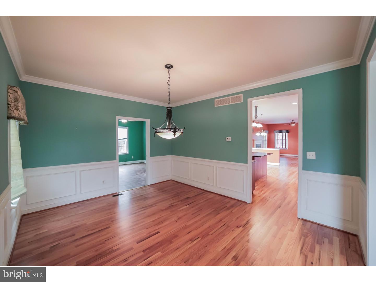 216 Middletown Road Media, PA 19063 - Photo 5 of 25 Dining Room