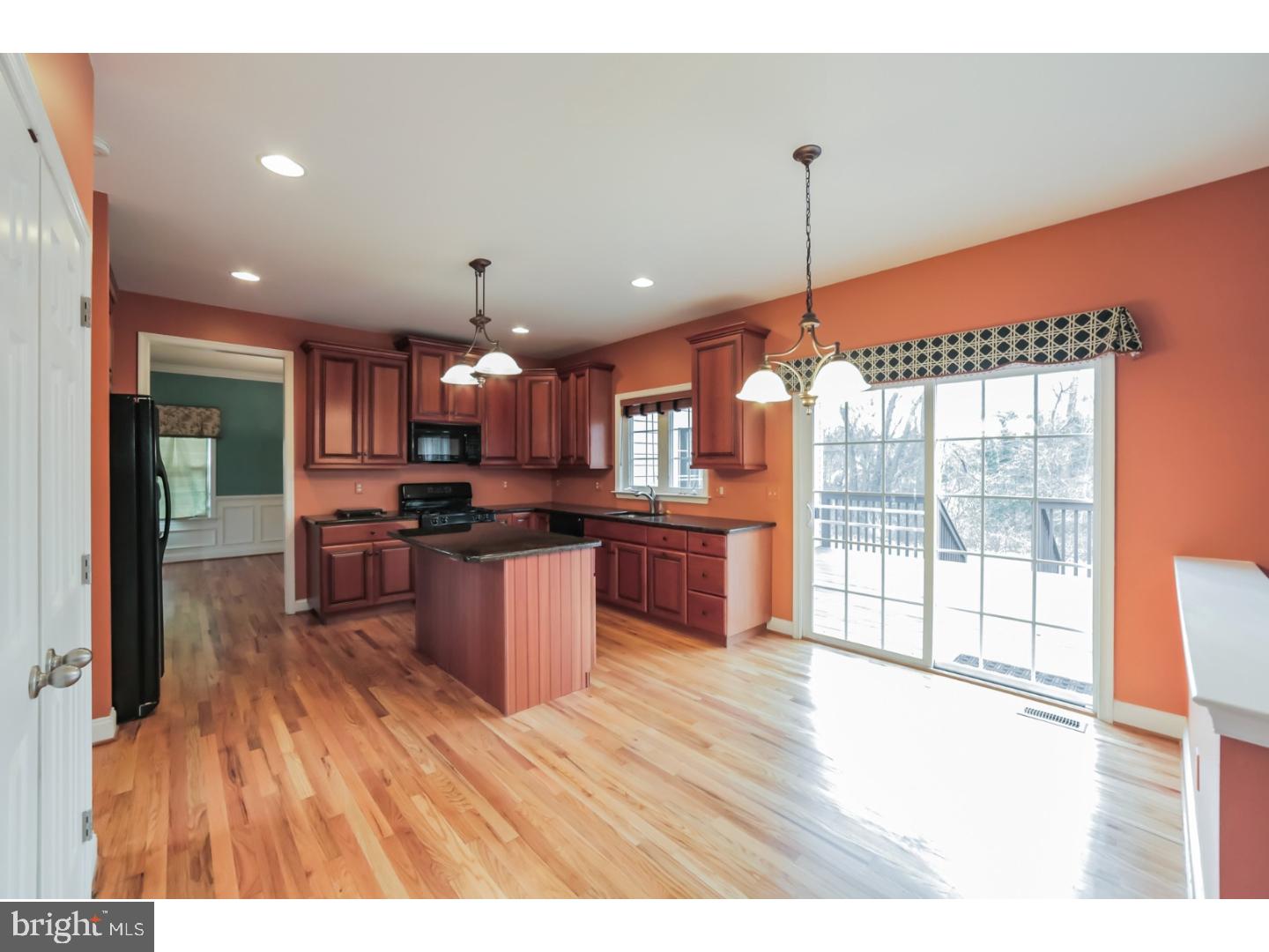 216 Middletown Road Media, PA 19063 - Photo 8 of 25 Kitchen
