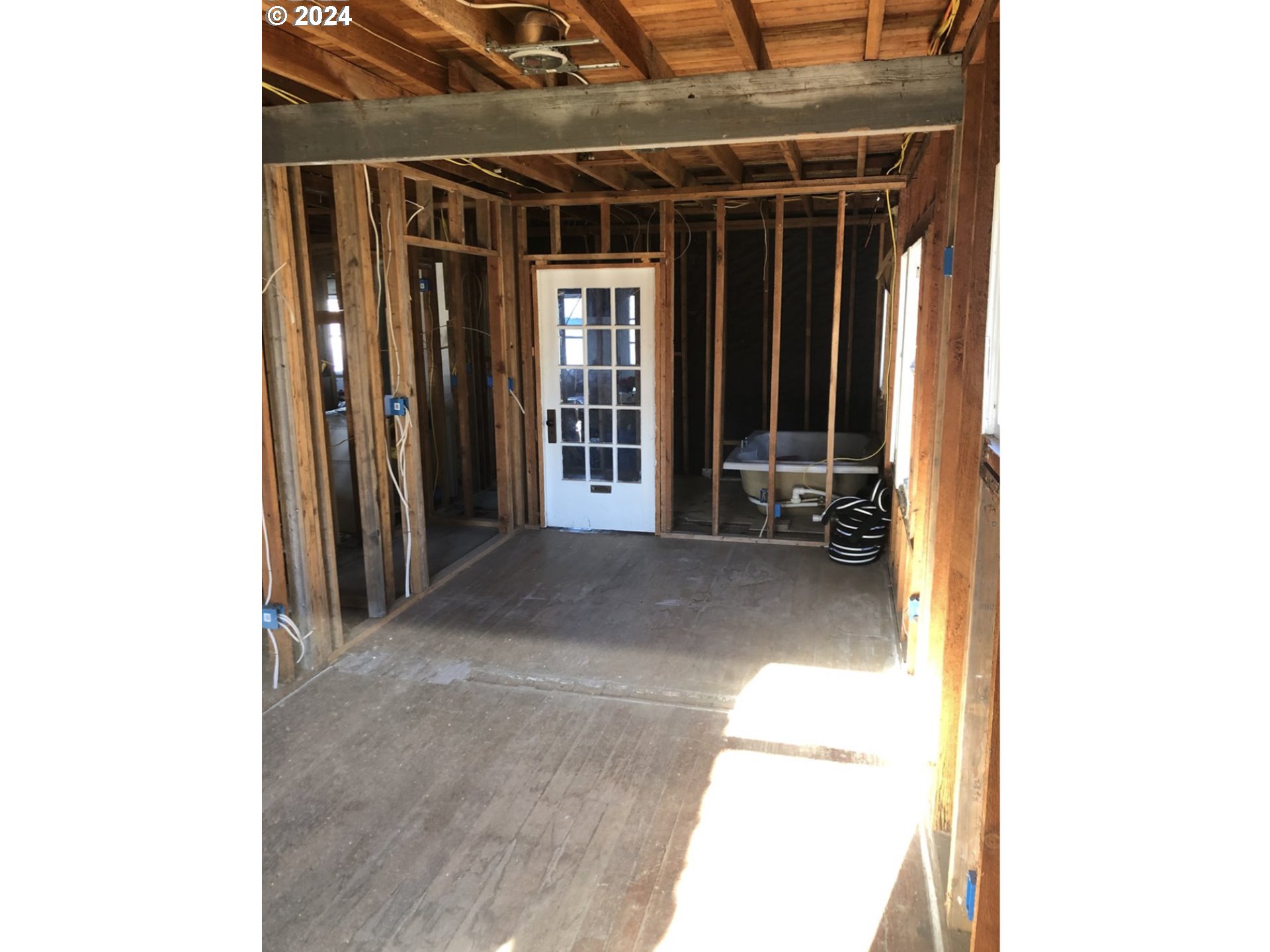 176 North Street Vernonia, OR 97064 - Photo 12 of 19 a view of outdoor space and porch