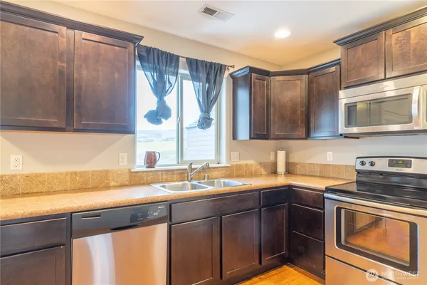 $300,000 | 6549 Highway 262, Unit 17, Othello, WA 99344