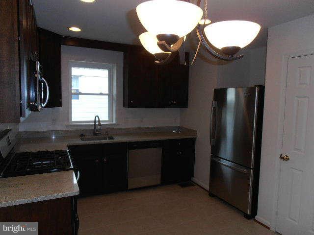 2024 Ray Leonard Road Hyattsville, MD 20785 - Photo 6 of 19 Kitchen
