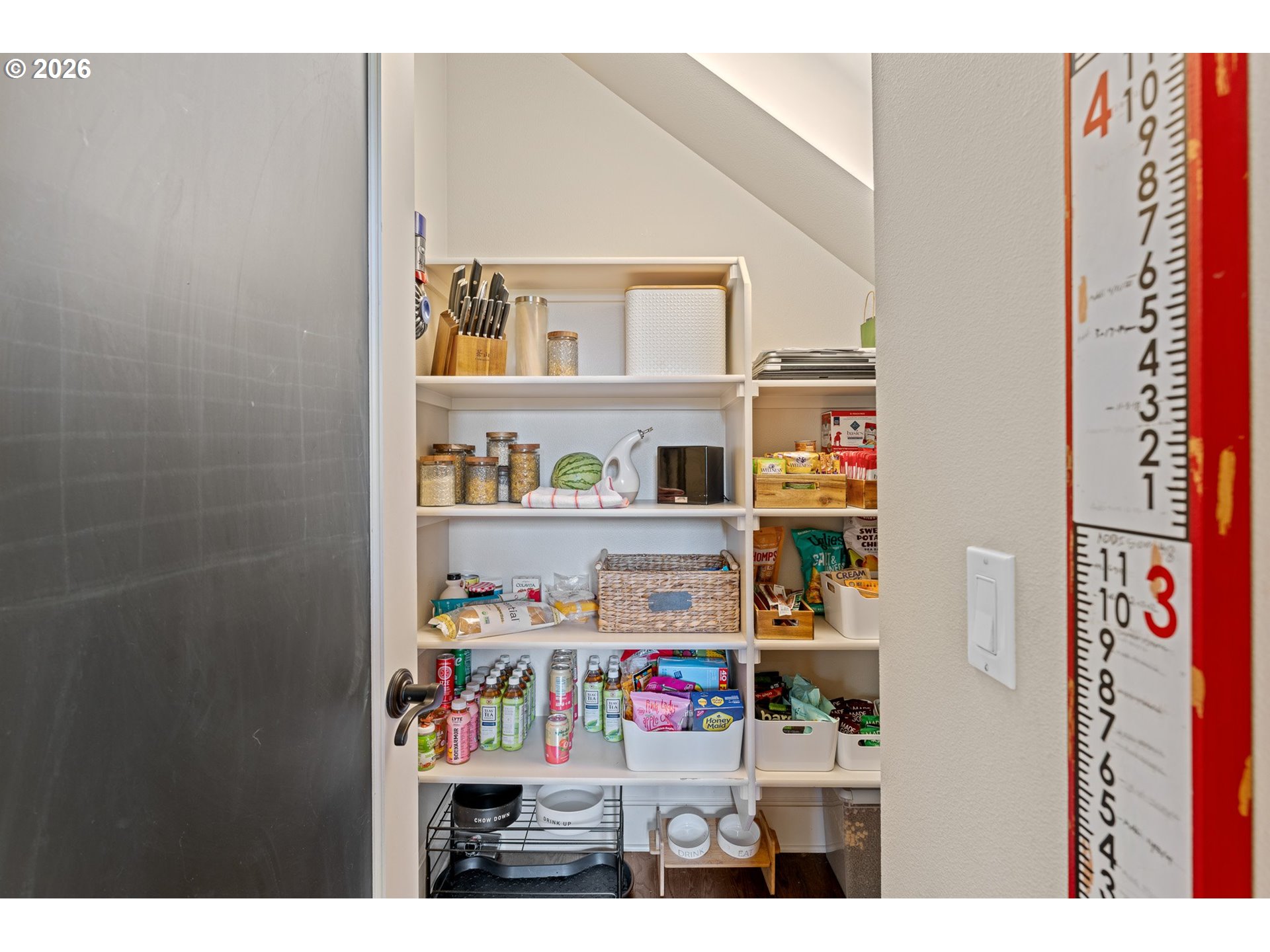 2105 Northwest Mill Pond Road Portland, OR 97229 - Photo 16 of 48 Pantry