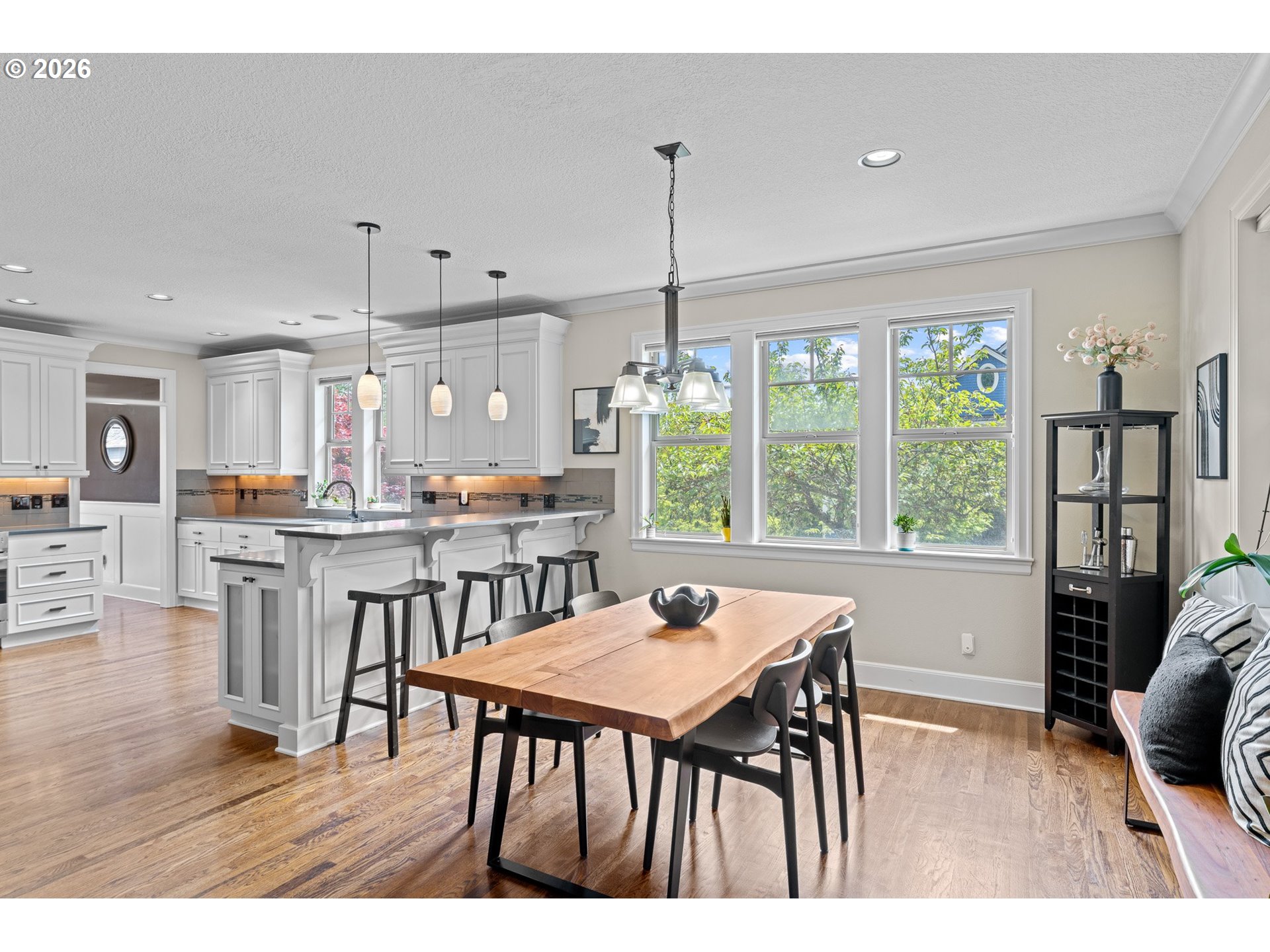 2105 Northwest Mill Pond Road Portland, OR 97229 - Photo 18 of 48 Kitchen