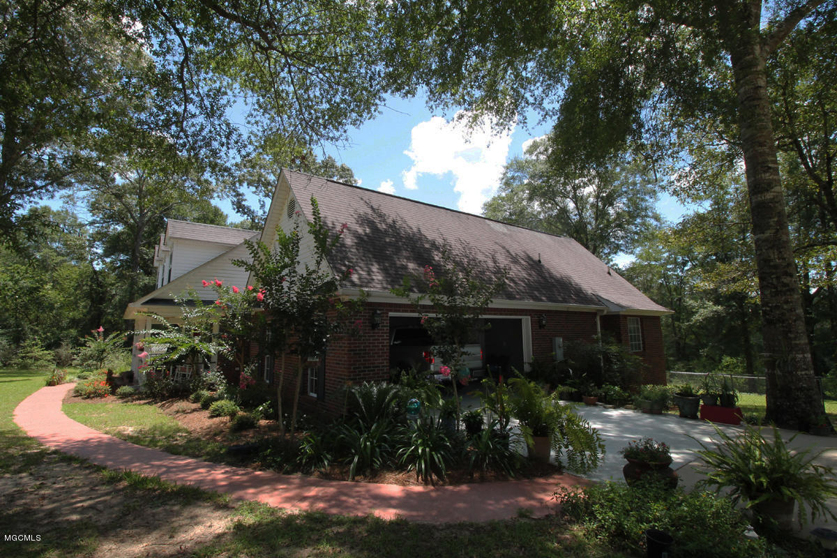 144 Jerry Fork Road Lucedale, MS 39452 - Photo 40 of 48 GARAGE