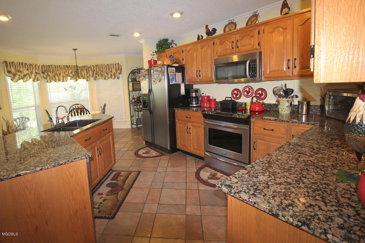144 Jerry Fork Road Lucedale, MS 39452 - Photo 8 of 48 KITCHEN