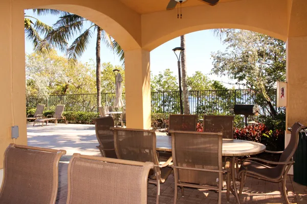 $2,600 | 300 Scotia Drive, Unit 203, Hypoluxo, FL 33462