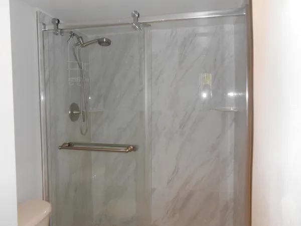 $2,600 | 300 Scotia Drive, Unit 203, Hypoluxo, FL 33462