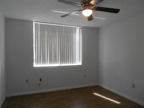 $2,600 | 300 Scotia Drive, Unit 203, Hypoluxo, FL 33462