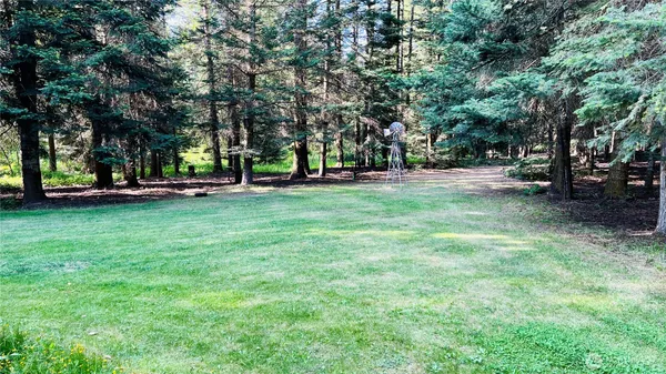 $579,000 | 7010 West Dahl Road, Deer Park, WA 99006
