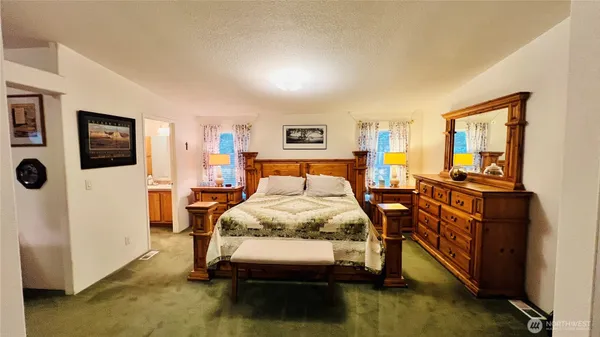 $579,000 | 7010 West Dahl Road, Deer Park, WA 99006