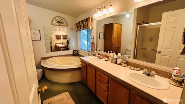 $579,000 | 7010 West Dahl Road, Deer Park, WA 99006