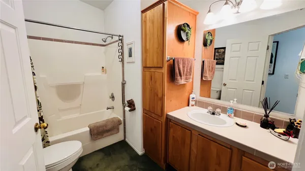 $579,000 | 7010 West Dahl Road, Deer Park, WA 99006