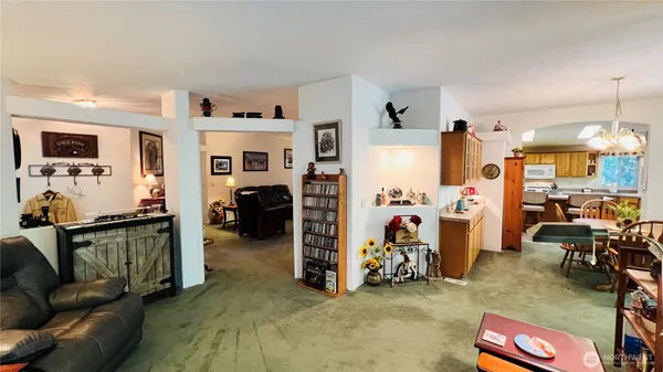 $579,000 | 7010 West Dahl Road, Deer Park, WA 99006