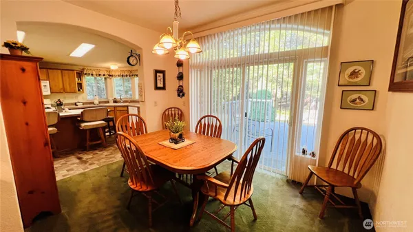 $579,000 | 7010 West Dahl Road, Deer Park, WA 99006