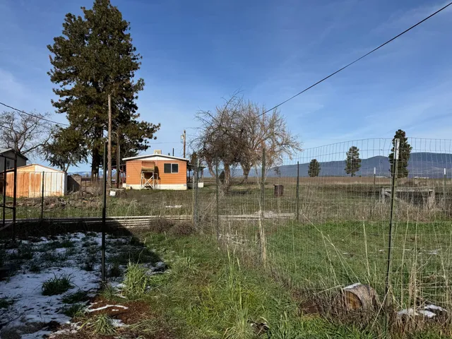 $255,000 | 44741 Highway 299, McArthur, CA 96056