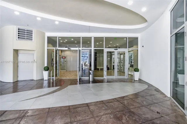 $4,500 | 1750 North Bayshore Drive, Unit 3914, Miami, FL 33132