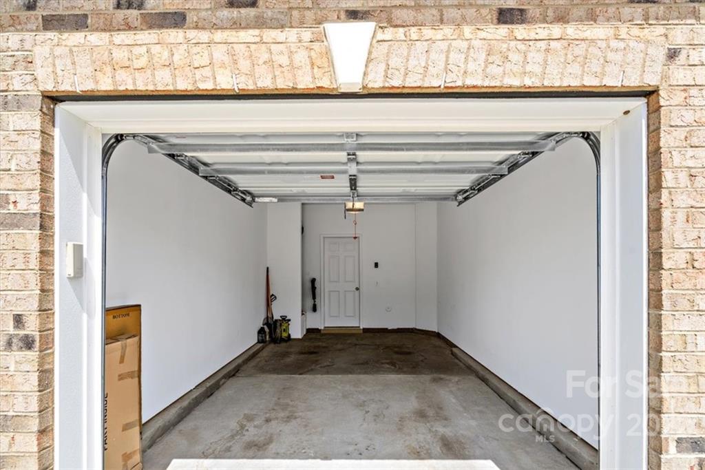 530 Hunters Dance Road Fort Mill, SC 29708 - Photo 33 of 35 a view of a garage