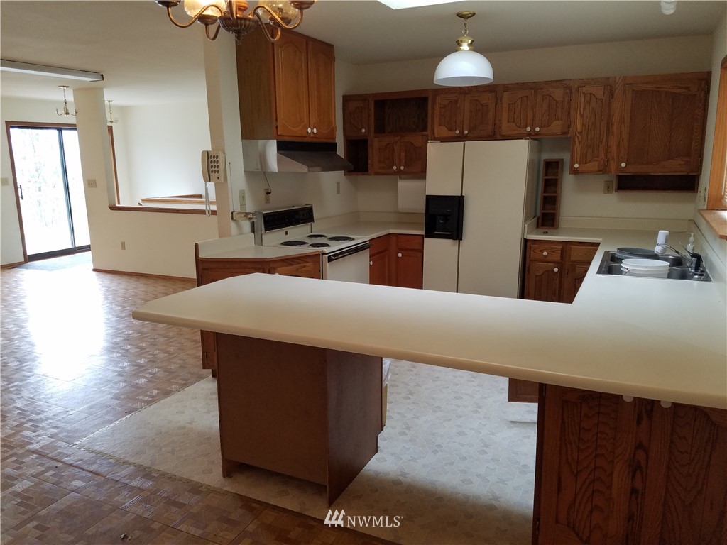 1061 Guffy Road Chelan, WA 98816 - Photo 14 of 25 Gallery Image 14