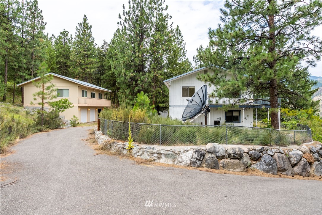 1061 Guffy Road Chelan, WA 98816 - Photo 8 of 25 Gallery Image 8