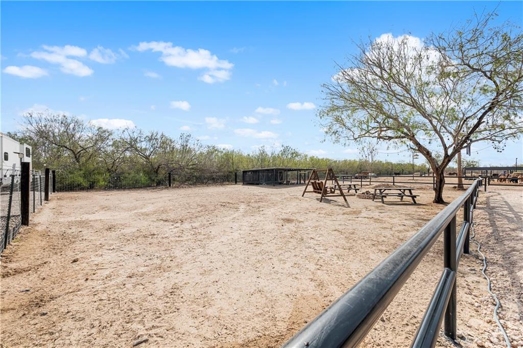 5501 Mile 8 1/2 Road Edinburg, TX 78541 - Photo 31 of 36 View of home's community with a rural view