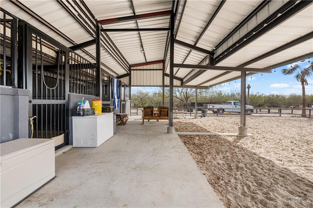 5501 Mile 8 1/2 Road Edinburg, TX 78541 - Photo 33 of 36