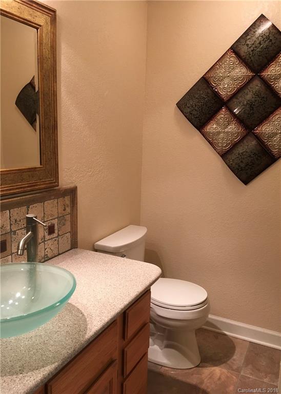 5011 Sharon Road, Unit I Charlotte, NC 28210 - Photo 22 of 25 Gallery Image 22