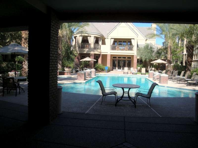911 East Camelback Road, Unit 3100 Phoenix, AZ 85014 - Photo 6 of 6 Pool
