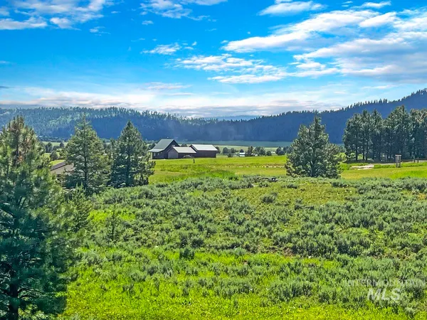 $174,900 | 10342 Gamann Drive, Cascade, ID 83611