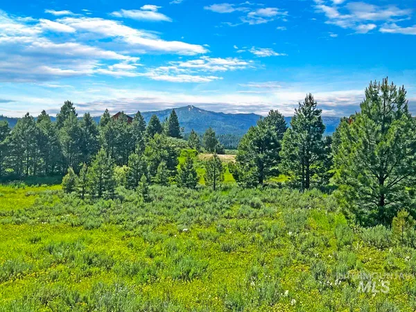 $174,900 | 10342 Gamann Drive, Cascade, ID 83611