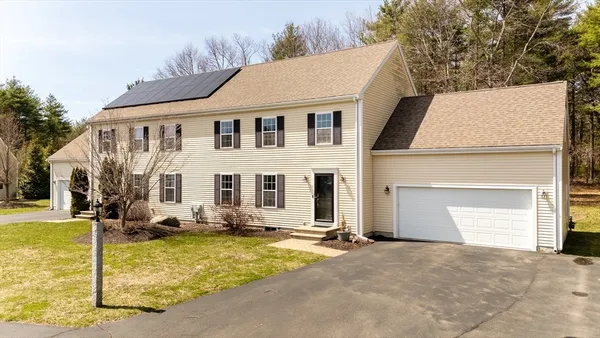 $639,900 | 391 Franklin Street, Unit 1, Hanson, MA 02341