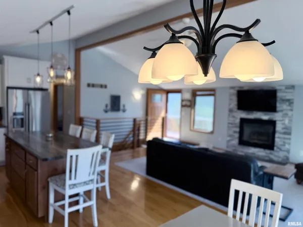 $499,900 | 119 Birch Court, Dahinda, IL 61428